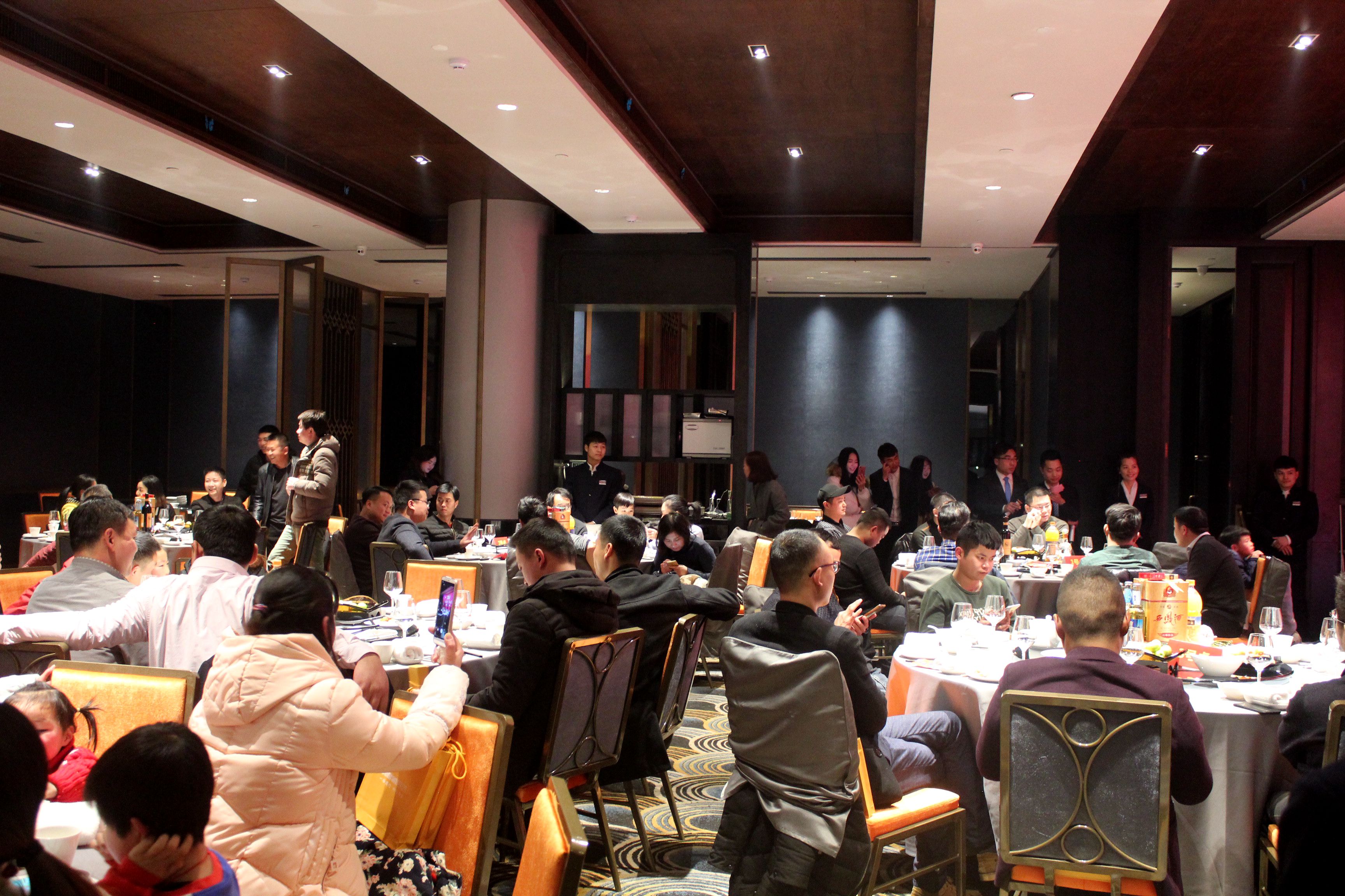 湖南中央空調(diào)，中央空調(diào)，長沙中央空調(diào)